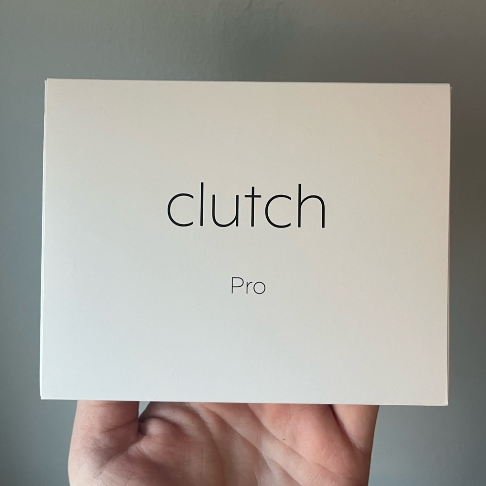 Clutch Pro Lightning Portable Charger - Picture 2 of 8
